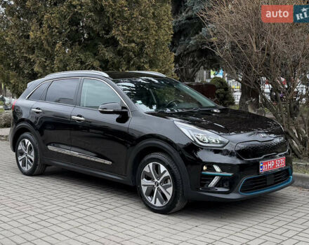 Сірий Кіа Niro, об'ємом двигуна 0 л та пробігом 149 тис. км за 17350 $, фото 7 на Automoto.ua