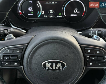 Сірий Кіа Niro, об'ємом двигуна 0 л та пробігом 97 тис. км за 22900 $, фото 41 на Automoto.ua
