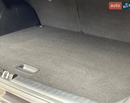 Серый Киа Niro, объемом двигателя 0 л и пробегом 149 тыс. км за 18550 $, фото 25 на Automoto.ua