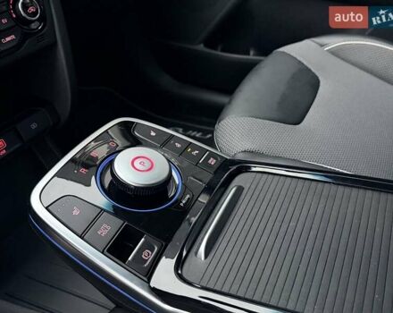 Серый Киа Niro, объемом двигателя 0 л и пробегом 47 тыс. км за 23890 $, фото 14 на Automoto.ua