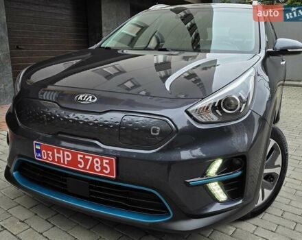 Серый Киа Niro, объемом двигателя 0 л и пробегом 153 тыс. км за 17950 $, фото 16 на Automoto.ua