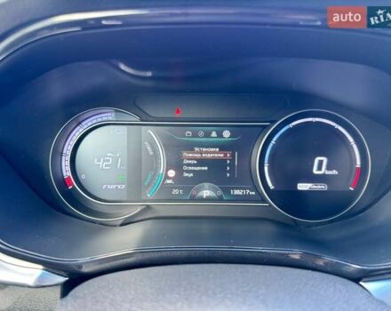 Сірий Кіа Niro, об'ємом двигуна 0 л та пробігом 138 тис. км за 19900 $, фото 31 на Automoto.ua