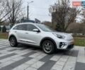 Сірий Кіа Niro, об'ємом двигуна 0 л та пробігом 101 тис. км за 19300 $, фото 1 на Automoto.ua