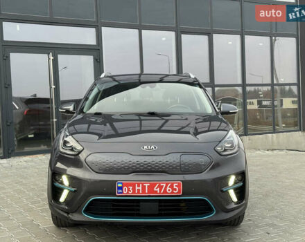 Серый Киа Niro, объемом двигателя 0 л и пробегом 147 тыс. км за 18450 $, фото 10 на Automoto.ua
