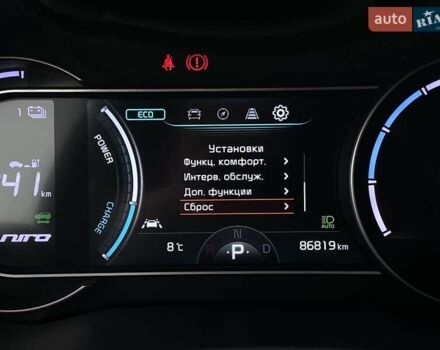 Сірий Кіа Niro, об'ємом двигуна 0 л та пробігом 86 тис. км за 23400 $, фото 43 на Automoto.ua