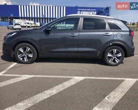 Серый Киа Niro, объемом двигателя 1.6 л и пробегом 58 тыс. км за 20700 $, фото 7 на Automoto.ua