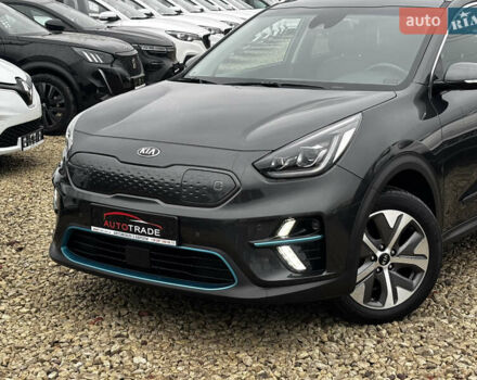 Серый Киа Niro, объемом двигателя 0 л и пробегом 39 тыс. км за 23100 $, фото 6 на Automoto.ua
