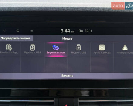 Сірий Кіа Niro, об'ємом двигуна 0 л та пробігом 97 тис. км за 22900 $, фото 74 на Automoto.ua