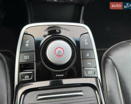 Серый Киа Niro, объемом двигателя 0 л и пробегом 147 тыс. км за 18450 $, фото 69 на Automoto.ua