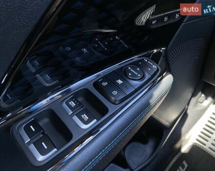 Серый Киа Niro, объемом двигателя 0 л и пробегом 67 тыс. км за 23400 $, фото 30 на Automoto.ua