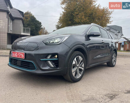 Киа Niro 2021 в Бахмаче на Automoto.ua Серый Киа Niro, объемом двигателя 0 л и пробегом 139 тыс. км за 17900 $, фото 1 на Automoto.ua