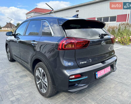 Сірий Кіа Niro, об'ємом двигуна 0 л та пробігом 138 тис. км за 19900 $, фото 2 на Automoto.ua