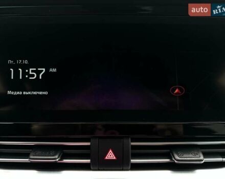 Серый Киа Niro, объемом двигателя 0 л и пробегом 62 тыс. км за 24600 $, фото 60 на Automoto.ua