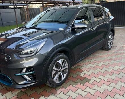 Серый Киа Niro, объемом двигателя 0 л и пробегом 106 тыс. км за 21700 $, фото 4 на Automoto.ua