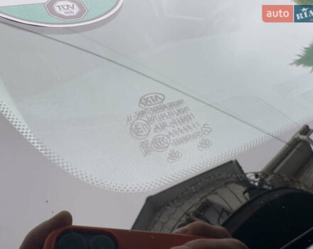 Серый Киа Niro, объемом двигателя 0 л и пробегом 137 тыс. км за 18450 $, фото 21 на Automoto.ua