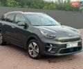 Серый Киа Niro, объемом двигателя 0 л и пробегом 77 тыс. км за 20990 $, фото 1 на Automoto.ua