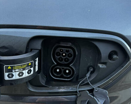 Серый Киа Niro, объемом двигателя 0 л и пробегом 86 тыс. км за 23400 $, фото 90 на Automoto.ua