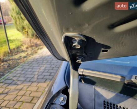 Серый Киа Niro, объемом двигателя 0 л и пробегом 121 тыс. км за 18750 $, фото 34 на Automoto.ua