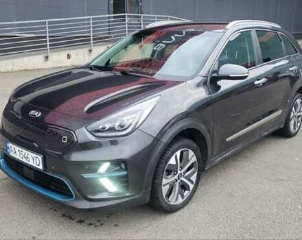 Киа Niro 2021 в Киеве на Automoto.ua Серый Киа Niro, объемом двигателя 0 л и пробегом 195 тыс. км за 16800 $, фото 53 на Automoto.ua