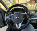 Серый Киа Niro, объемом двигателя 0 л и пробегом 157 тыс. км за 18350 $, фото 32 на Automoto.ua