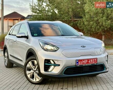 Киа Niro 2021 в Бердичеве на Automoto.ua Серый Киа Niro, объемом двигателя 0 л и пробегом 70 тыс. км за 21350 $, фото 9 на Automoto.ua
