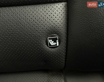 Серый Киа Niro, объемом двигателя 0 л и пробегом 82 тыс. км за 22900 $, фото 86 на Automoto.ua