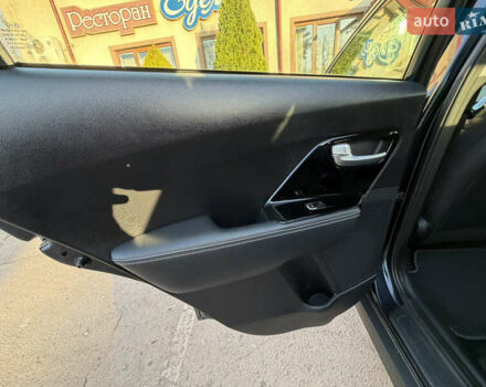 Серый Киа Niro, объемом двигателя 0 л и пробегом 157 тыс. км за 18350 $, фото 42 на Automoto.ua