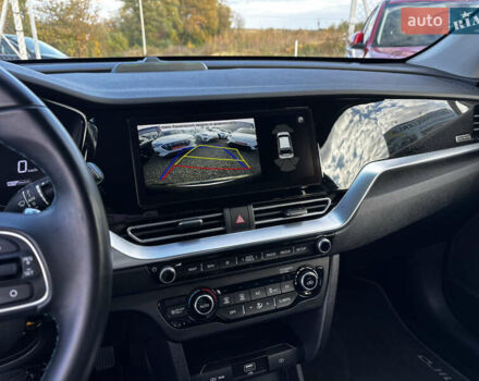 Сірий Кіа Niro, об'ємом двигуна 0 л та пробігом 50 тис. км за 19999 $, фото 23 на Automoto.ua
