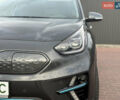 Серый Киа Niro, объемом двигателя 0 л и пробегом 77 тыс. км за 20990 $, фото 3 на Automoto.ua