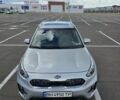 Серый Киа Niro, объемом двигателя 1.58 л и пробегом 55 тыс. км за 23500 $, фото 10 на Automoto.ua