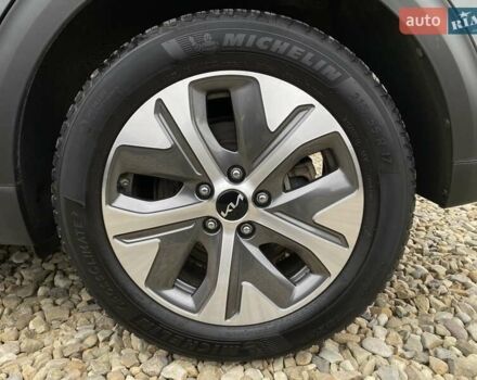Серый Киа Niro, объемом двигателя 0 л и пробегом 86 тыс. км за 24400 $, фото 27 на Automoto.ua