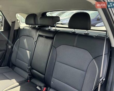 Серый Киа Niro, объемом двигателя 0 л и пробегом 62 тыс. км за 22450 $, фото 19 на Automoto.ua