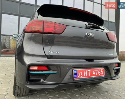 Серый Киа Niro, объемом двигателя 0 л и пробегом 147 тыс. км за 18450 $, фото 30 на Automoto.ua