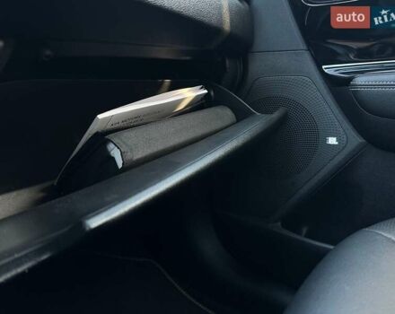 Серый Киа Niro, объемом двигателя 0 л и пробегом 54 тыс. км за 23900 $, фото 68 на Automoto.ua