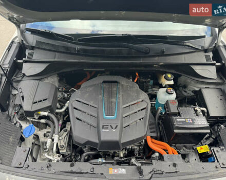 Сірий Кіа Niro, об'ємом двигуна 0 л та пробігом 141 тис. км за 17799 $, фото 54 на Automoto.ua