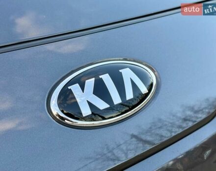 Киа Niro 2021 в Бердичеве на Automoto.ua Серый Киа Niro, объемом двигателя 0 л и пробегом 82 тыс. км за 19250 $, фото 25 на Automoto.ua