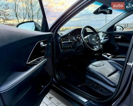 Киа Niro 2021 в Бердичеве на Automoto.ua Серый Киа Niro, объемом двигателя 0 л и пробегом 82 тыс. км за 19250 $, фото 44 на Automoto.ua