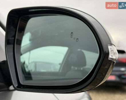 Серый Киа Niro, объемом двигателя 0 л и пробегом 70 тыс. км за 24400 $, фото 27 на Automoto.ua