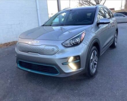 Серый Киа Niro, объемом двигателя 0 л и пробегом 17 тыс. км за 12000 $, фото 2 на Automoto.ua