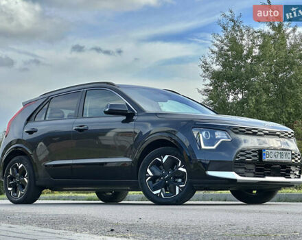 Сірий Кіа Niro, об'ємом двигуна 0 л та пробігом 120 тис. км за 21700 $, фото 10 на Automoto.ua