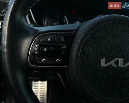Серый Киа Niro, объемом двигателя 0 л и пробегом 73 тыс. км за 24900 $, фото 44 на Automoto.ua