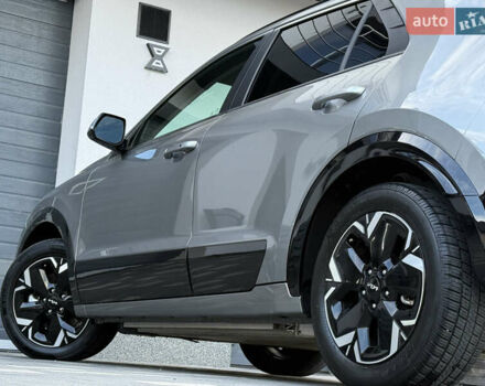 Серый Киа Niro, объемом двигателя 0 л и пробегом 95 тыс. км за 22700 $, фото 35 на Automoto.ua