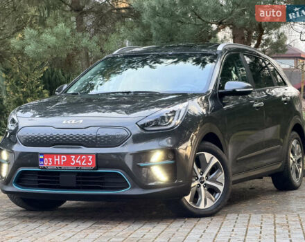 Серый Киа Niro, объемом двигателя 0 л и пробегом 40 тыс. км за 25900 $, фото 4 на Automoto.ua
