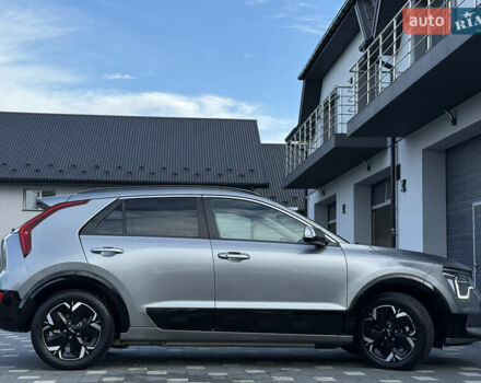 Серый Киа Niro, объемом двигателя 0 л и пробегом 95 тыс. км за 22700 $, фото 40 на Automoto.ua