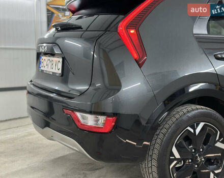 Серый Киа Niro, объемом двигателя 0 л и пробегом 120 тыс. км за 20900 $, фото 37 на Automoto.ua