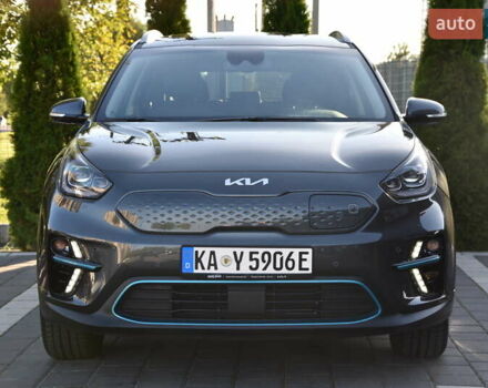 Сірий Кіа Niro, об'ємом двигуна 0 л та пробігом 61 тис. км за 23980 $, фото 7 на Automoto.ua