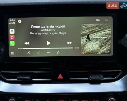 Сірий Кіа Niro, об'ємом двигуна 0 л та пробігом 72 тис. км за 22999 $, фото 90 на Automoto.ua