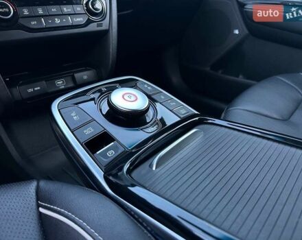 Сірий Кіа Niro, об'ємом двигуна 0 л та пробігом 73 тис. км за 23900 $, фото 70 на Automoto.ua