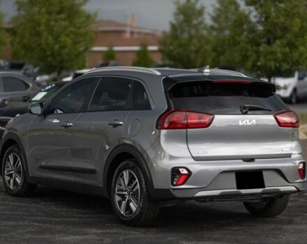 Серый Киа Niro, объемом двигателя 1.6 л и пробегом 25 тыс. км за 5000 $, фото 3 на Automoto.ua