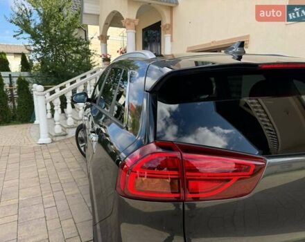Сірий Кіа Niro, об'ємом двигуна 0 л та пробігом 69 тис. км за 23999 $, фото 29 на Automoto.ua